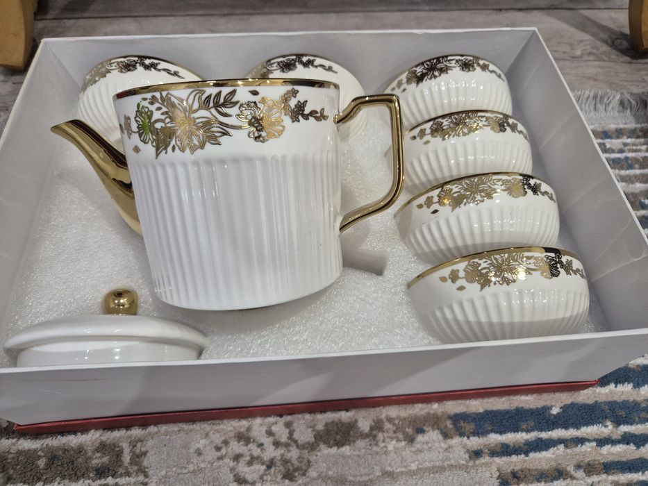 Продам набор посуды