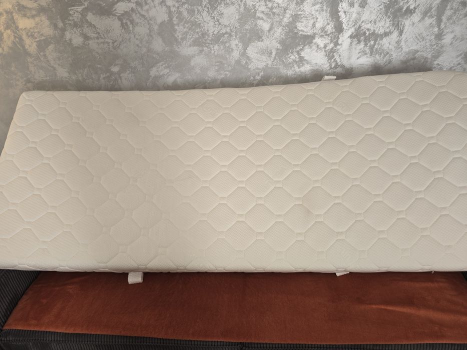 Saltea memorie ortopedica Wellpur 200×8×20