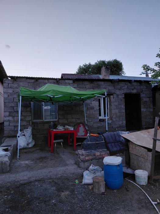 Продаётся дом в районе таира