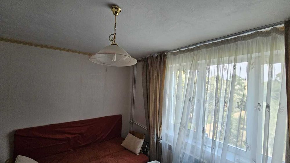 Vand apartament 3 camere - Cina / nord