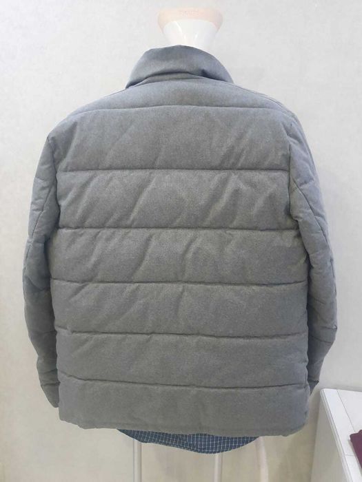 продам демисезонный куртку Ostin