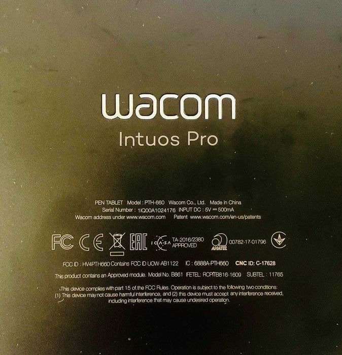 Графический планшет Wacom Intuos Pro Medium