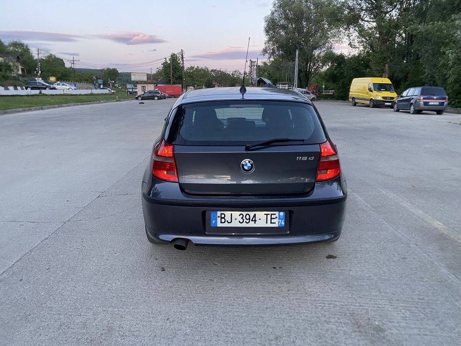 BMW 1 Series 2010 — imagine 5