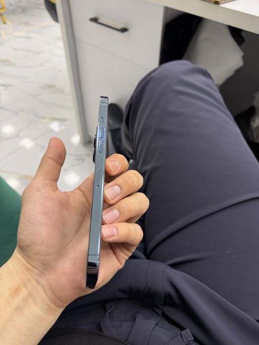 Продается iPhone 12 Pro Max 256 gb Blue