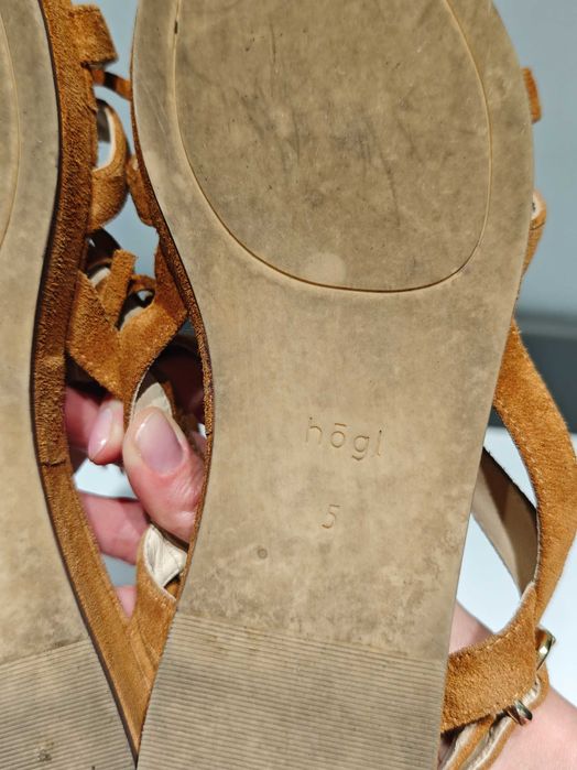 Замшевые рыжие сандалии Hogl (Австрия)
