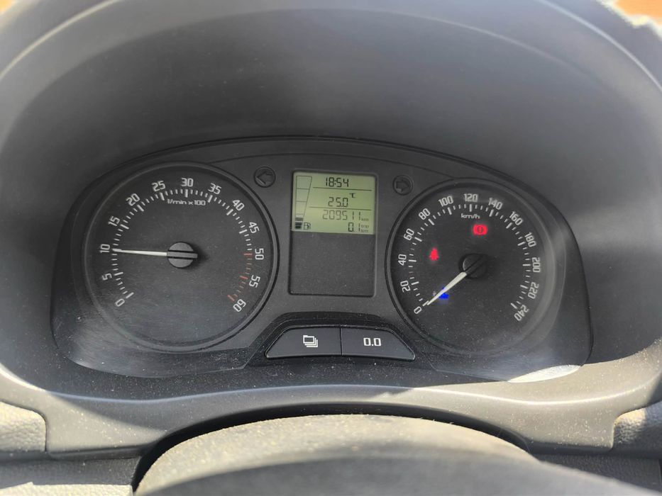 Skoda roomster 2012
