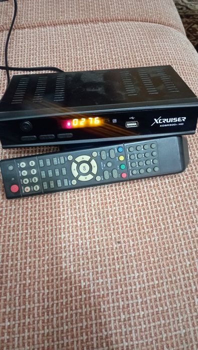 Тюнер спутник сотилади