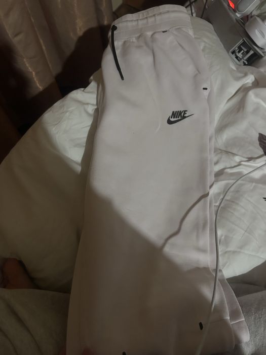 Чисто нов Антънг на NIKE