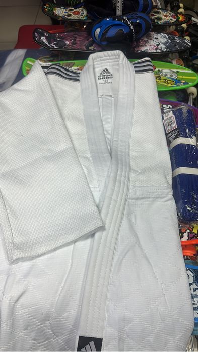 Кимоно Адидас, Сакура, Мизуна,