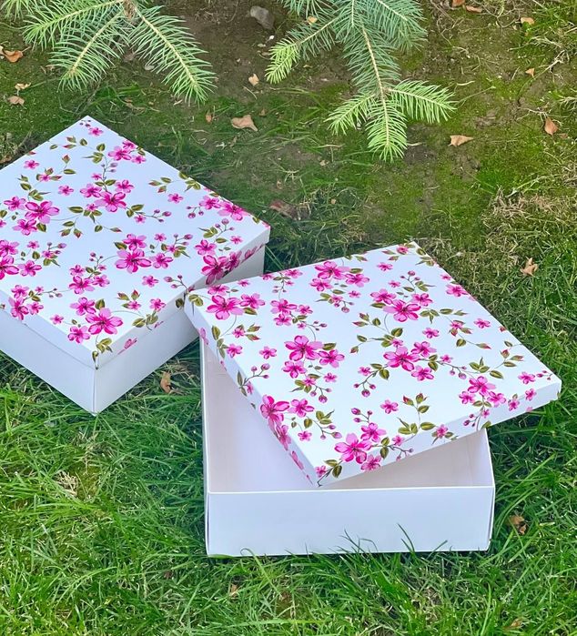 Крафт коробки для упаковки подарков 4 000 сум.