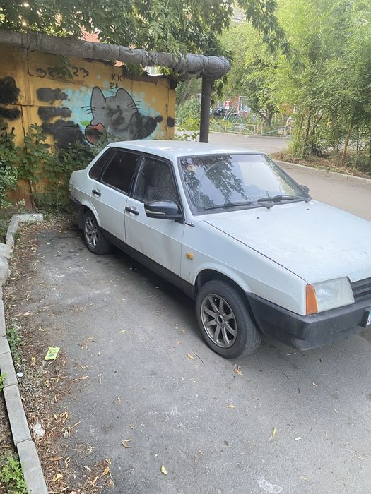 Продам ваз 21099