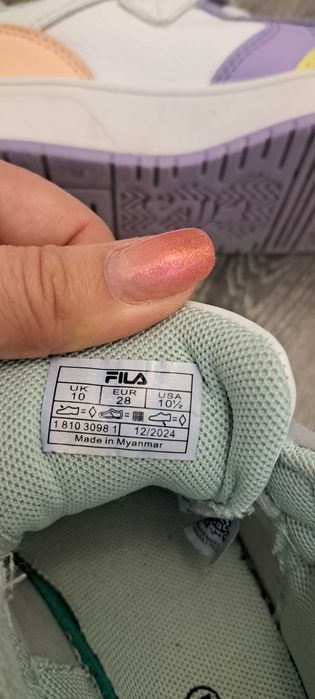 Маратонки  Fila 28 номер