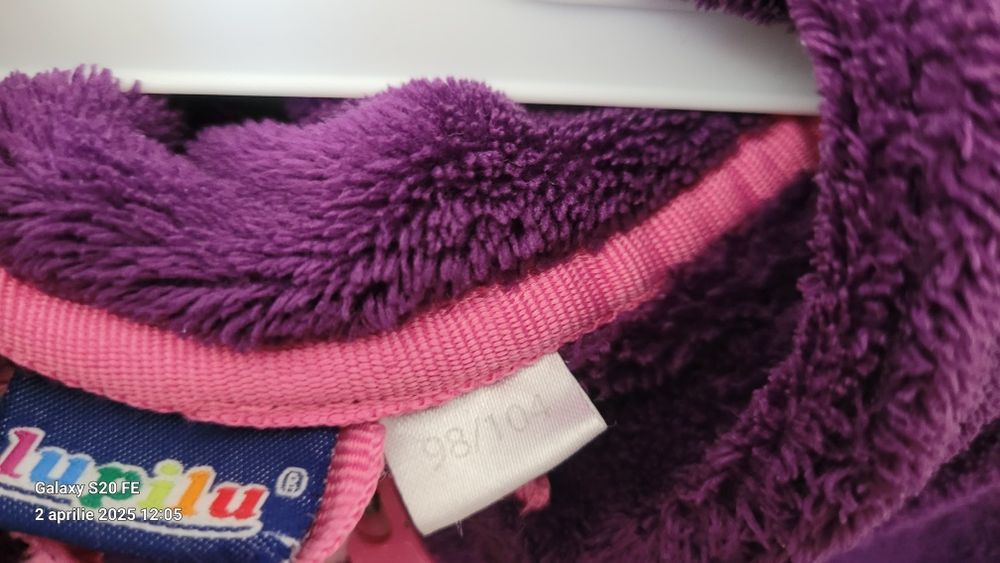 Hanorac fetite Lupilu