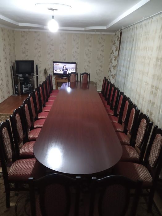 натуральные деревянные стол