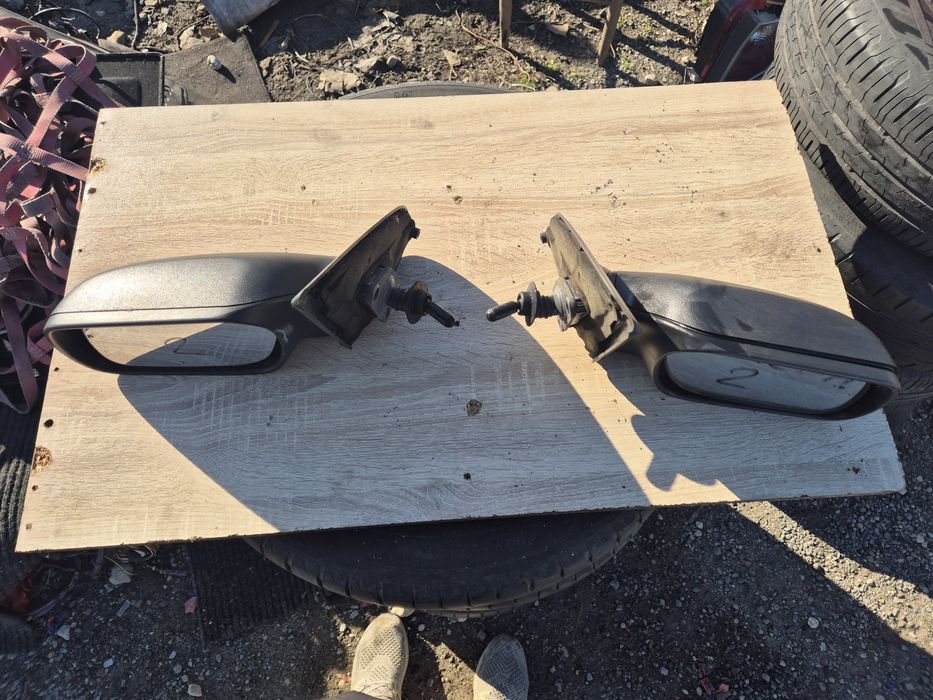 Странични ел огледала за Мазда 2 до 2006