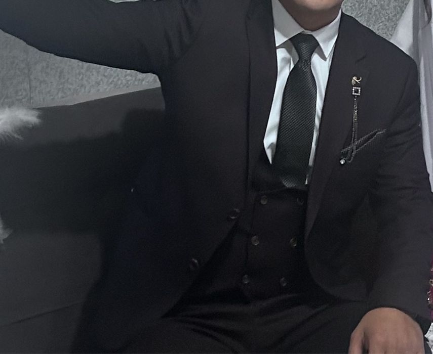 Продам костьюм шалбар