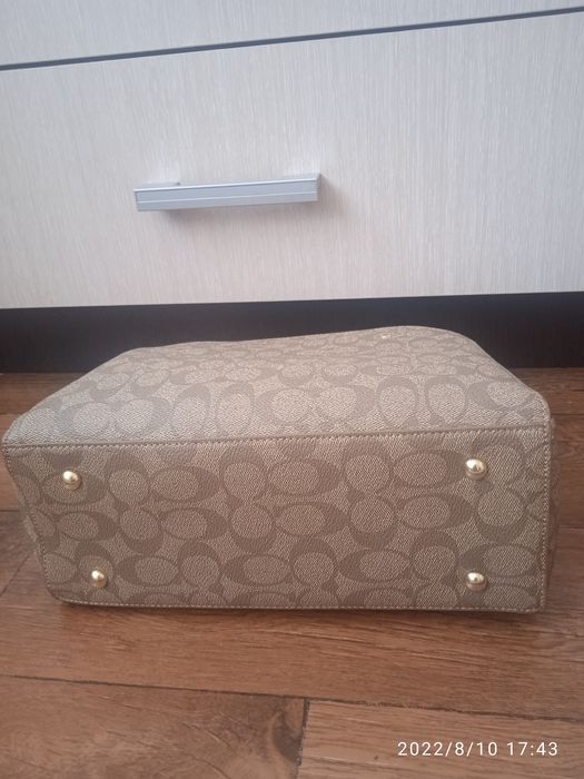 Продам сумочку новую