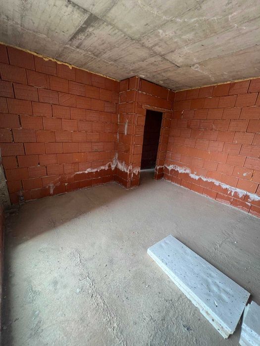 Продава се Тристаен апартамент в Пловдив, Гагарин - 112 кв.м за 851 €/кв.м - Снимка #1