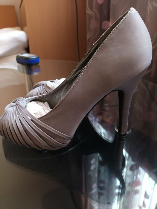 Луксозни,дамски обувки,номер35