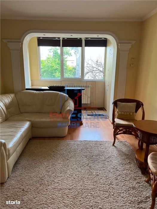 Apartament 2 camere zona Podu Ros etajul 2