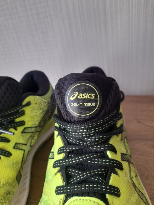 Asics gel Nimbus 21 маратонки 43 номер.