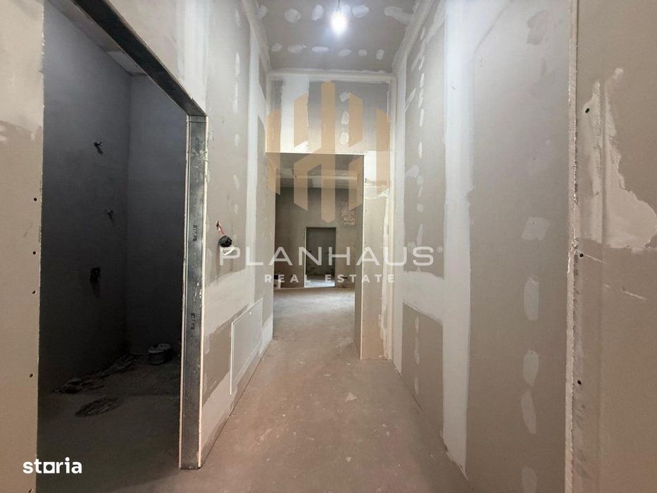 Apartament 2 camere ,Centrul Vechi,Ghe.Sincai, parter înalt , Baia Mar