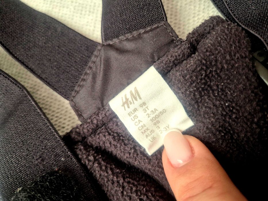 Детски ватиран гащеризон H&M, р-р 98