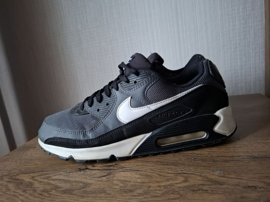 Nike air max 90 маратонки 45 номер.