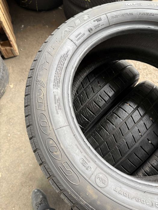 4x Anvelope All Season 215/60 R17C - GoodYear Cargo Vector 2