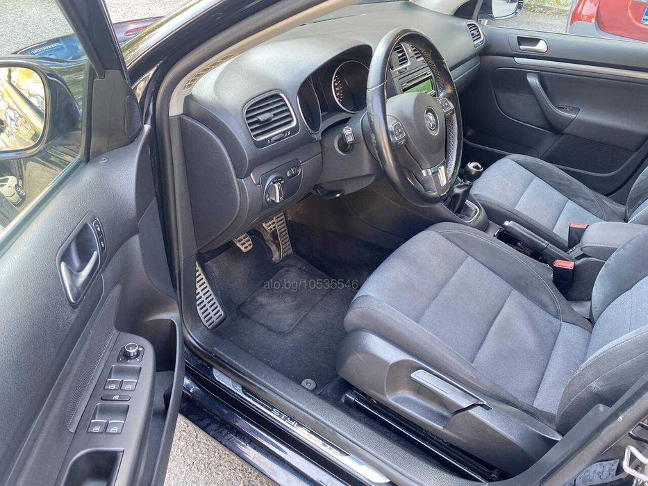 VW Golf 6 2.0 Дизел 140 к.с Комби Volkswagen