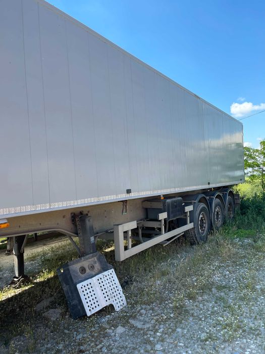 VAND Cap Tractor Volvo EEV 500 SI Semiremorca GENERAL TRAILERS