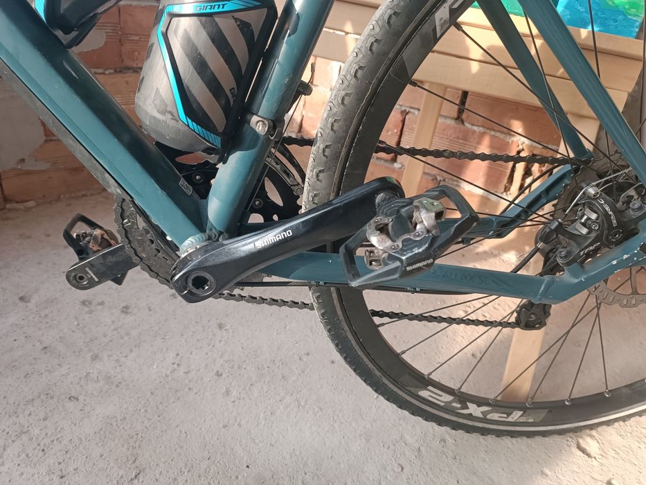 Giant Revolt 1 Dark Blue