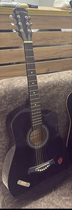Гитара акустика