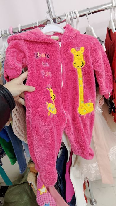 Отдам одежду большой объем