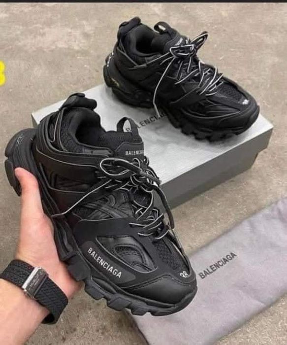 Balenciaga Track