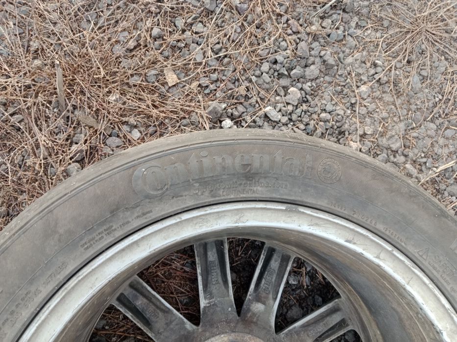 Продам одно колесо с диском