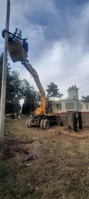 Hyundai 140 ekskvator sotiladi