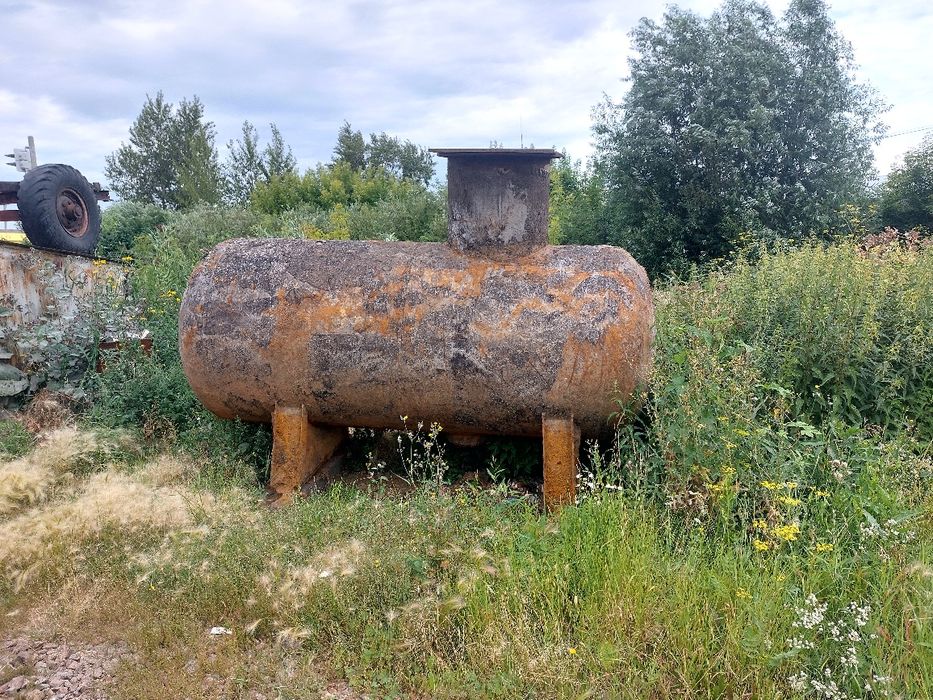 Газгольдер продам