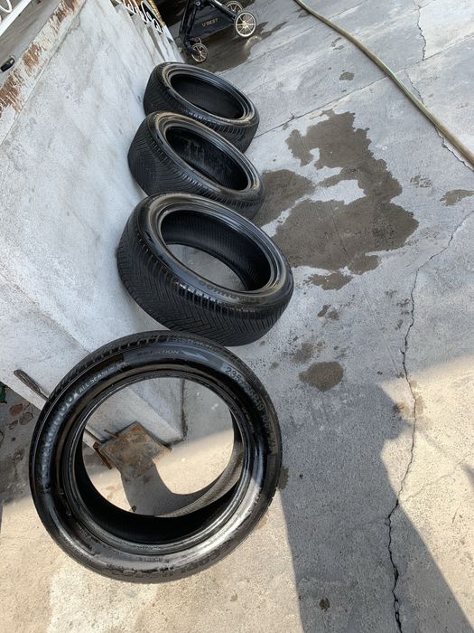 Charmhoo ecoplus 4s yumshoq balon 235/55 R19 b/u srochna kelishiladi