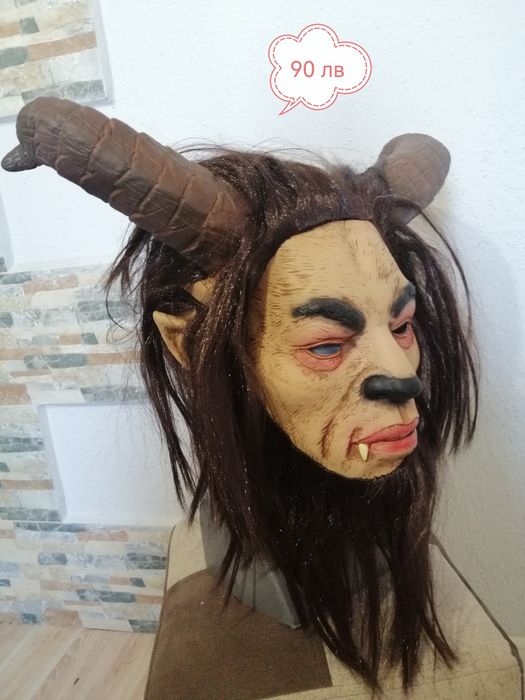 Гумени маски. Различни цени