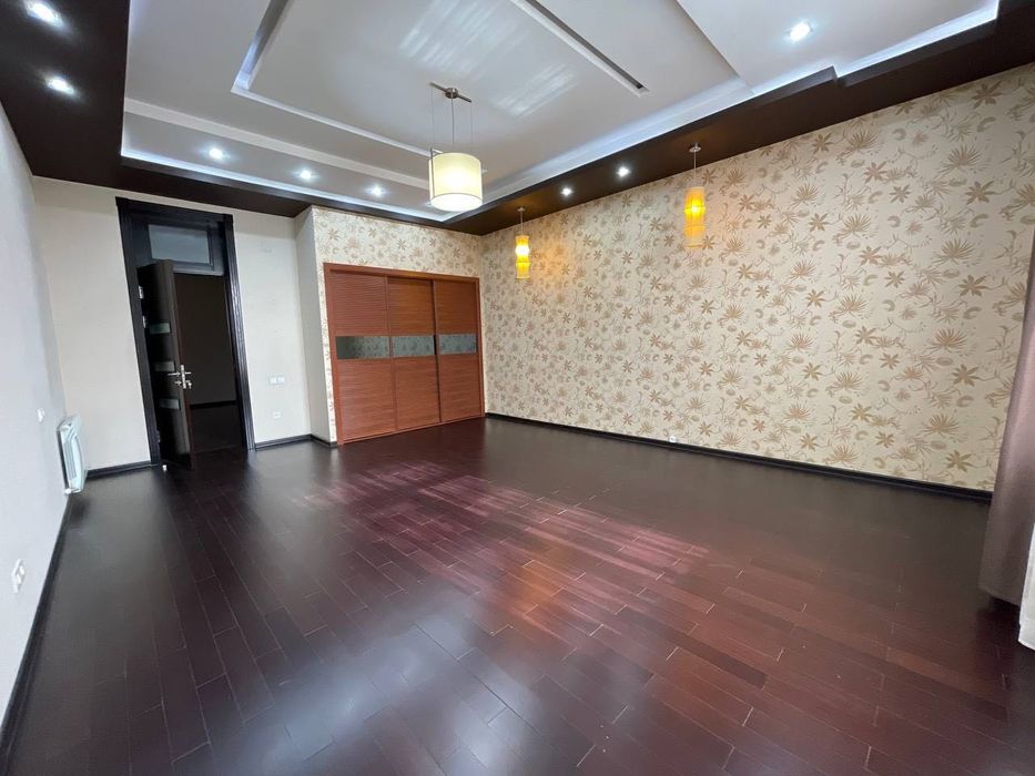 Евро дом махаля Ивлева под коммерцию и проживание с бассейном