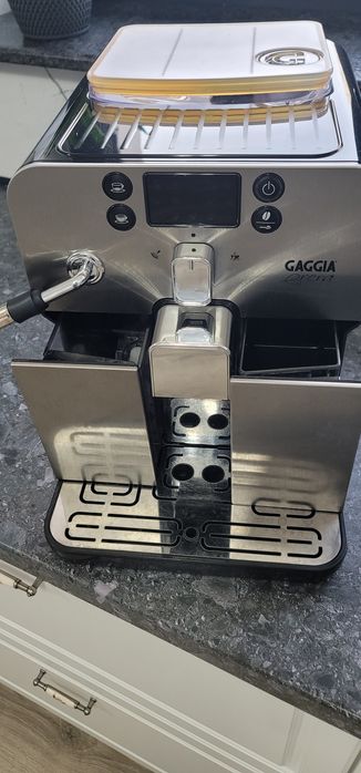 Vând aparat de cafea Gaggia Italian