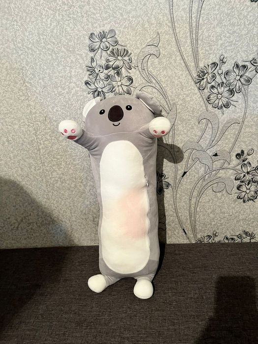 Игрушки обнимашки для подарков девушкам