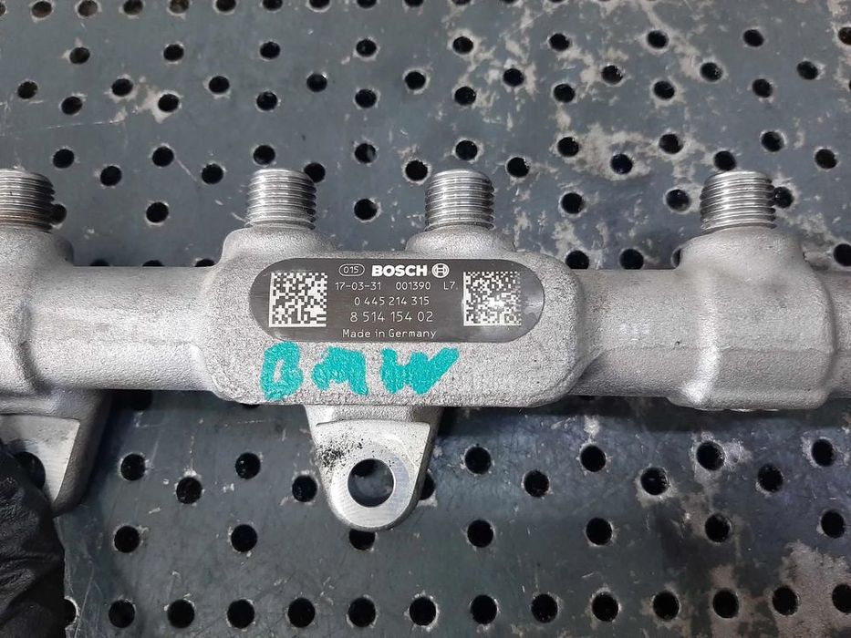 rampa injectoare 2.0 d bmw seria 55 f10 f11  bmw seria 2 f45 f46  x1 f48  x2 f39 f30 f31 0445214315