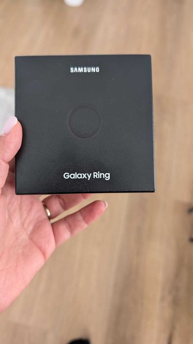 Samsung Galaxy Ring marimea 9