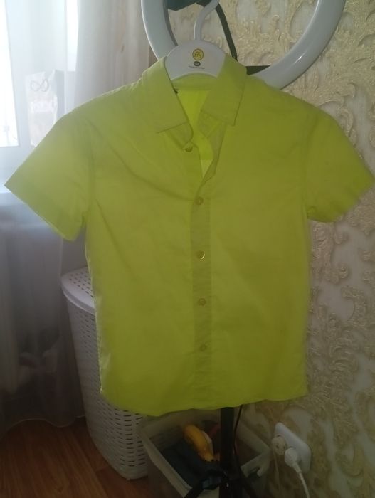 Продам рубашки на выпускной