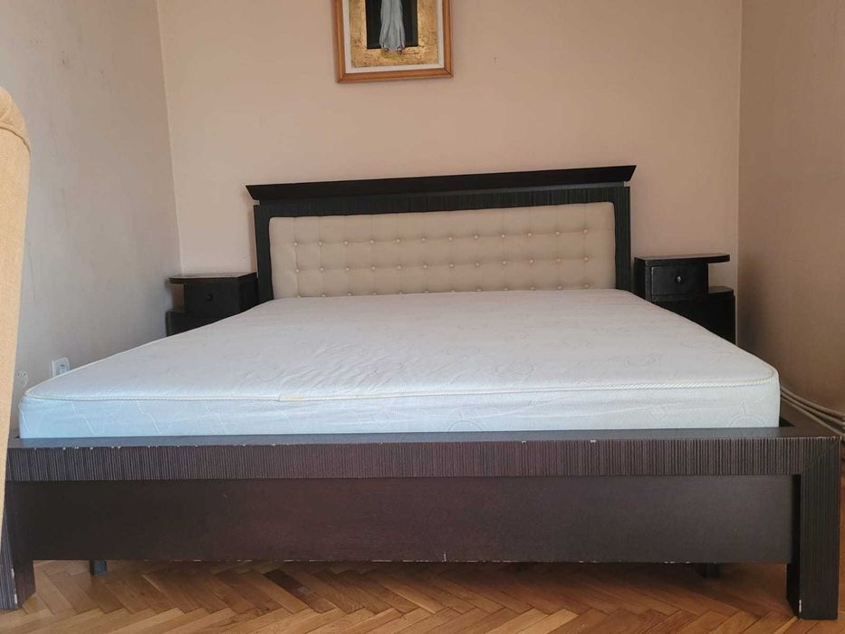 De Vanzare Pat Matrimonial