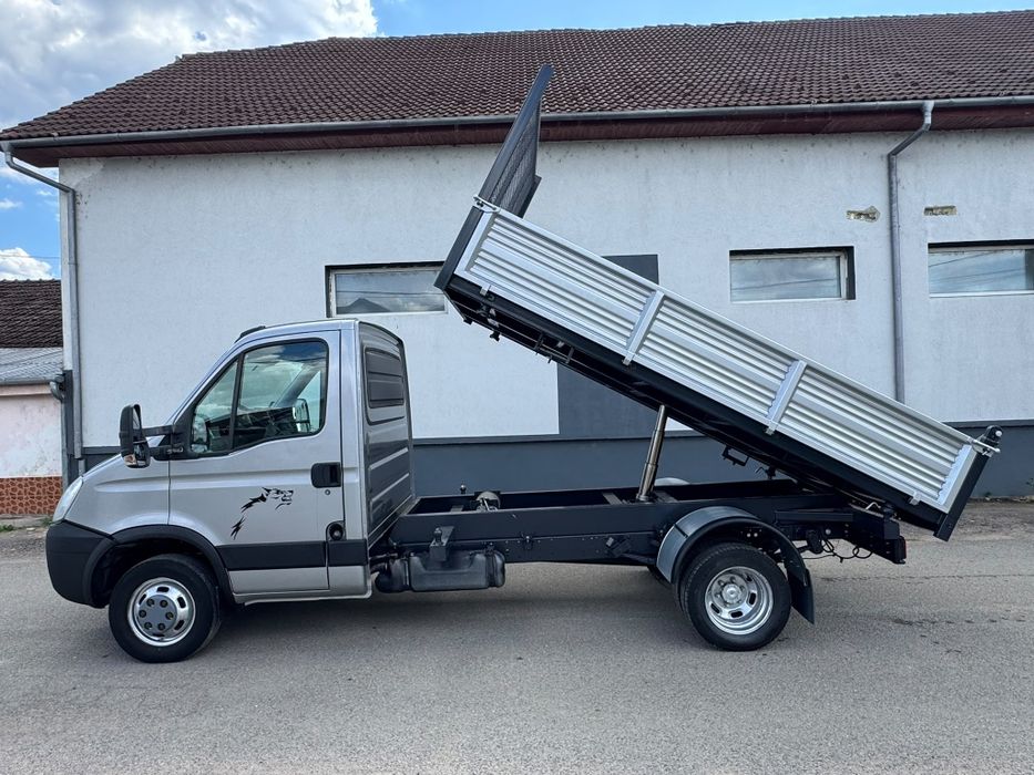 Iveco Daily 35C15 basculabil 3 parti 2010