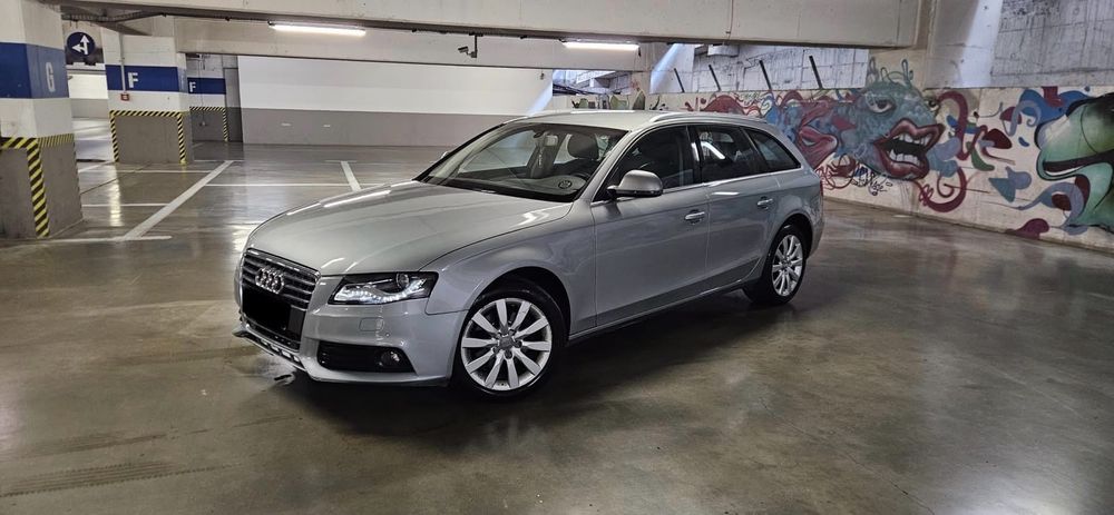 AUDI A4 2012