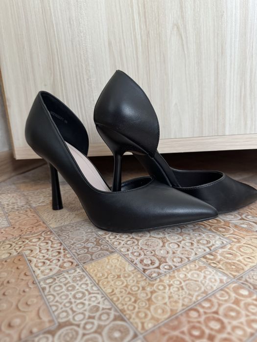 Туфли женские черные